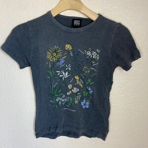 Flower Grey Mini Urban Outfitters T-shirt Size S!